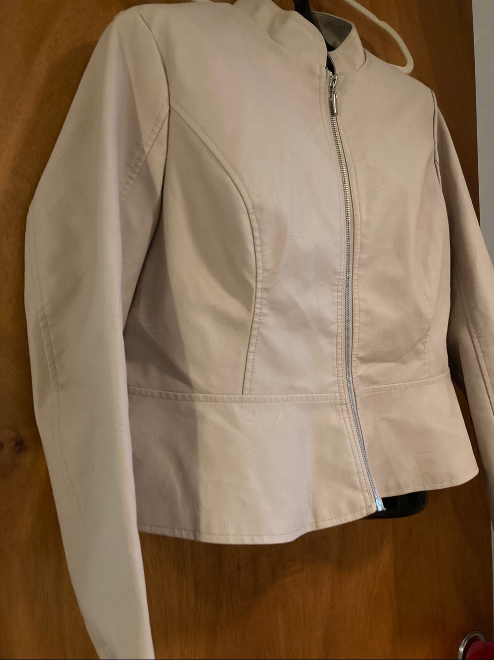 Light Pink/Beige Faux Leather Zip Jacket Sz XL 🩷